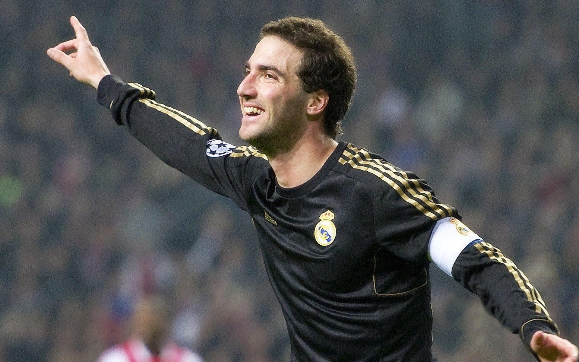 全球电竞产业迎来爆发式增长,中国战队再夺国际赛事冠军