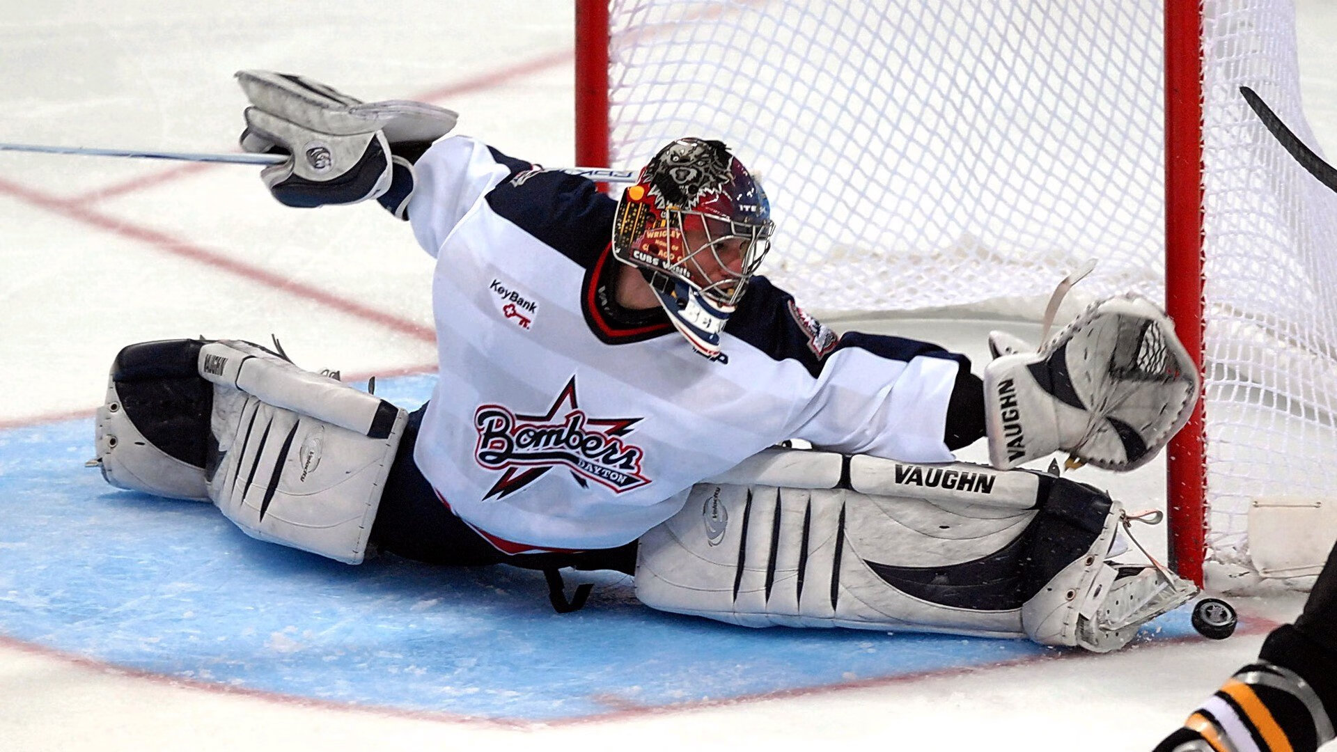 激烈角逐<a href=