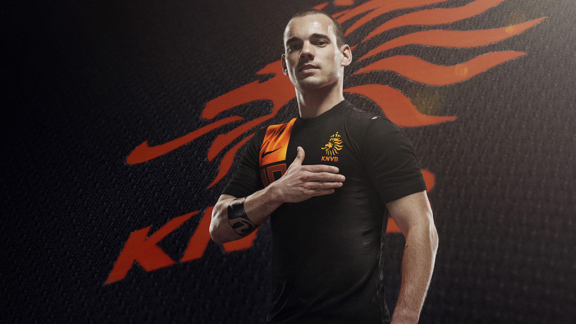 库里狂飙12记三分球 勇士主场大胜湖人